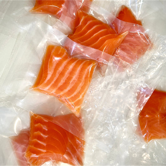 Fresh Sashimi-Grade Atlantic Salmon Cube in Individual Vacuum Pack